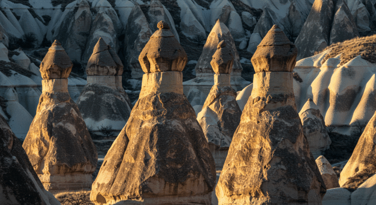 Kappadokien besuchen: Märchenhafte Landschaften & antike Geheimnisse entdecken